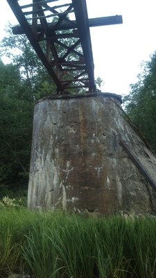 Разбитый мост времён ВОВ