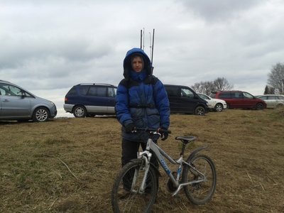 &quot;Суровый&quot; стальгеннский рыбак Сандис. Парнишка(14 лет). Поразил культурой и воспитанностью. Получил &quot;КУЧУ&quot; прибамбасов от не менее &quot;сурового&quot;Юриса онкулса...