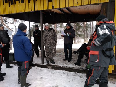 Огласите весь список, пожалуйста.